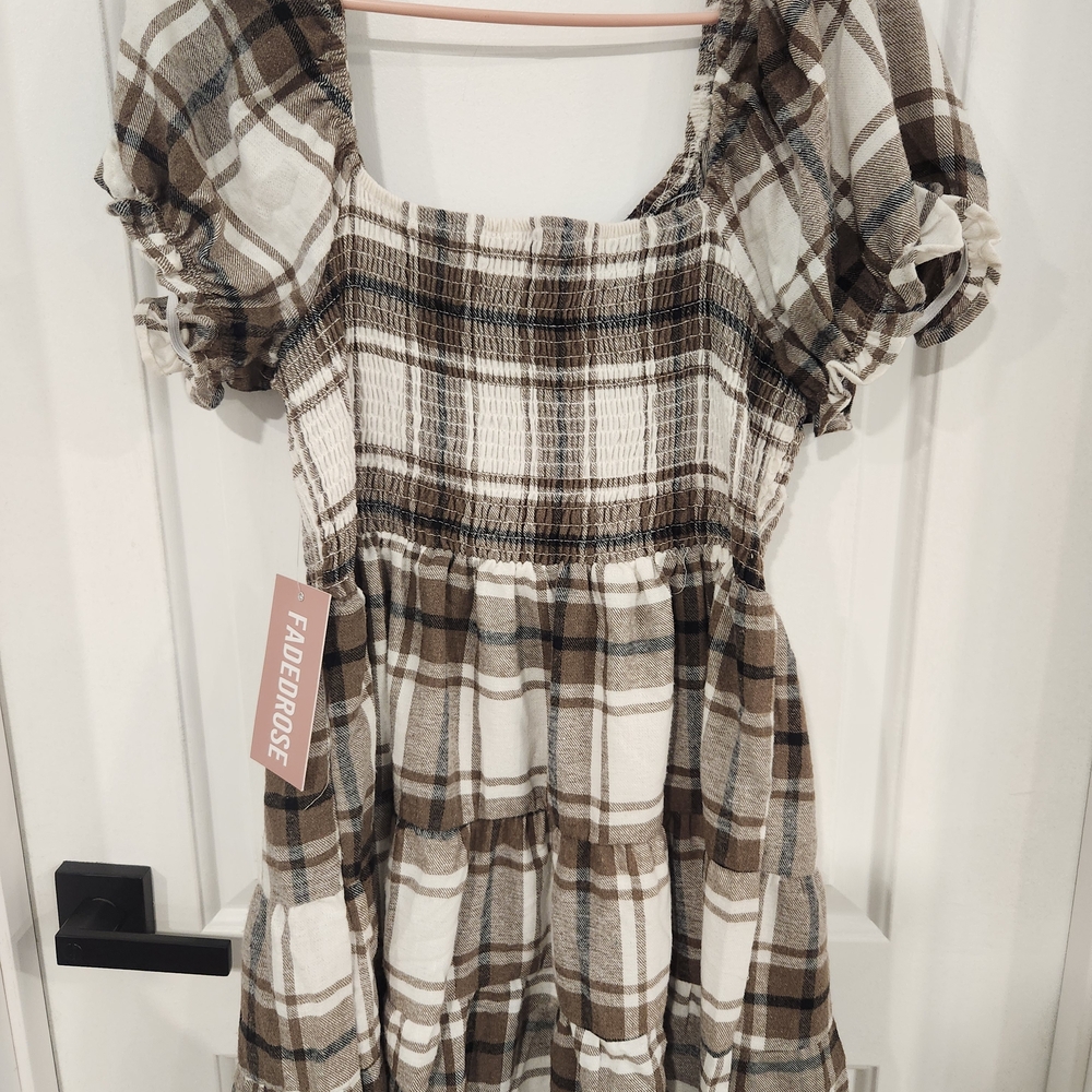 Plaid Top - Picture 4 of 4